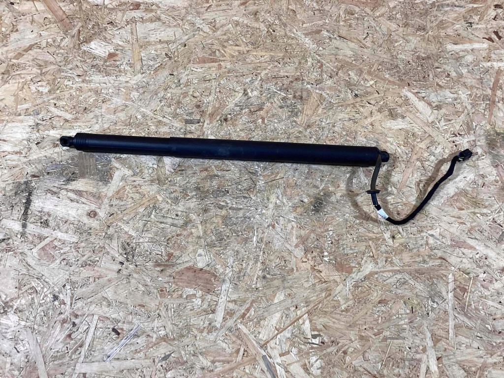 фото №2, Porsche macan 2019 з задній амортизатори