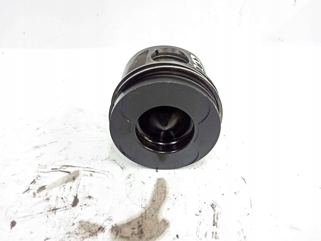 фото №11, Mercedes-benz cls c219 2005 поршни