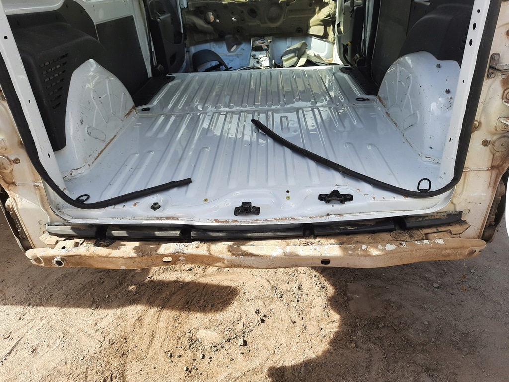 фото №1, Kangoo 18r pas задний задняя oqng