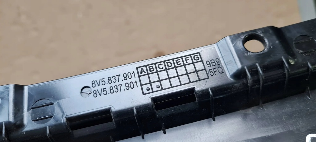 фото №12, S3 8v sedan a3 молдинг накладка стойка левая перед 8v5837901