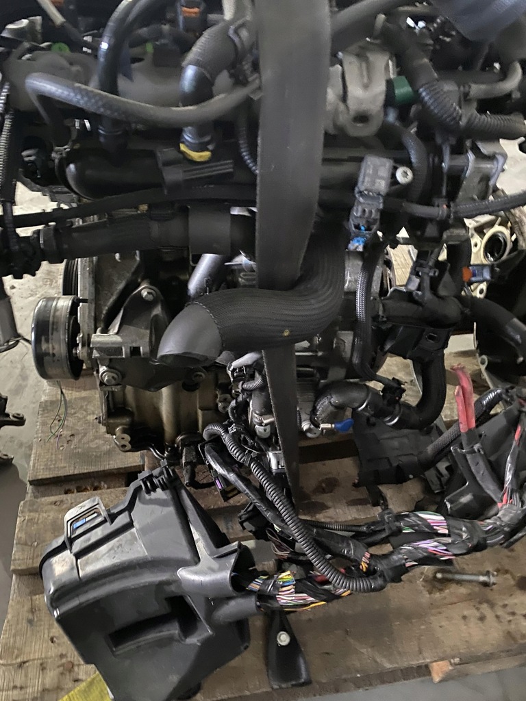 фото №8, Dacia duster ii двигатель 1.0 повреждённый h4d