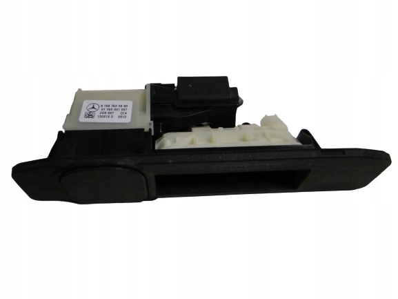 фото №1, Mercedes gls x166 166 кронштейн ручка кришки задній