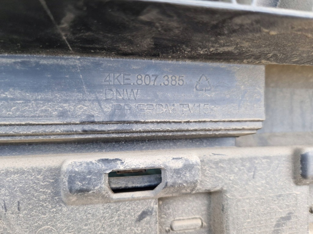 фото №6, Бампер задня задній audi e-tron 4ke807511