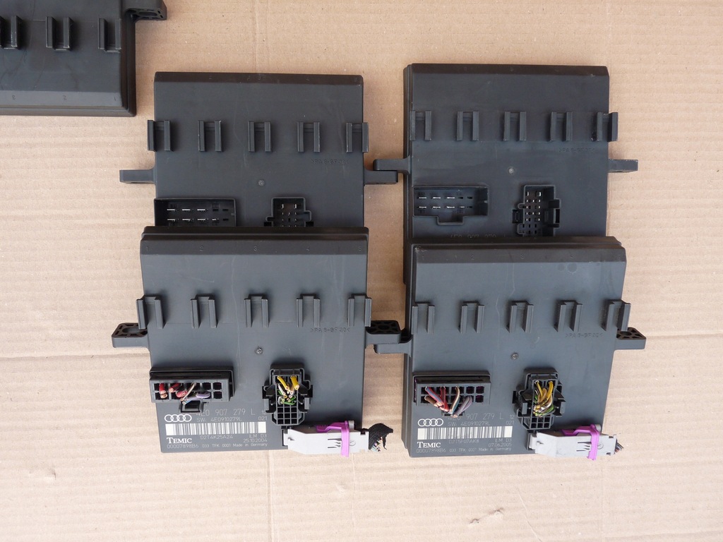 фото №1, Audi a8 d3 модуль світла 4e0907279l