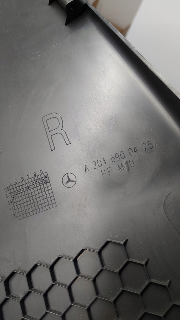 фото №7, Mercedes c klasa w204 sedan захист обшивка стійка