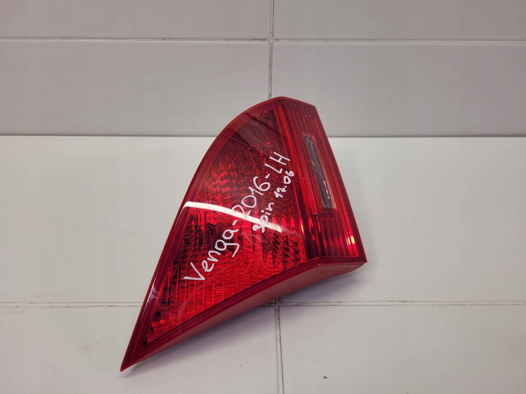 фото №7, Лампа задня w кришка ліва сторона kia venga facelift 2016 92405-1p000