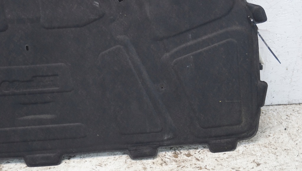 фото №5, Шумоизоляция капот + клипсы audi a4 b8