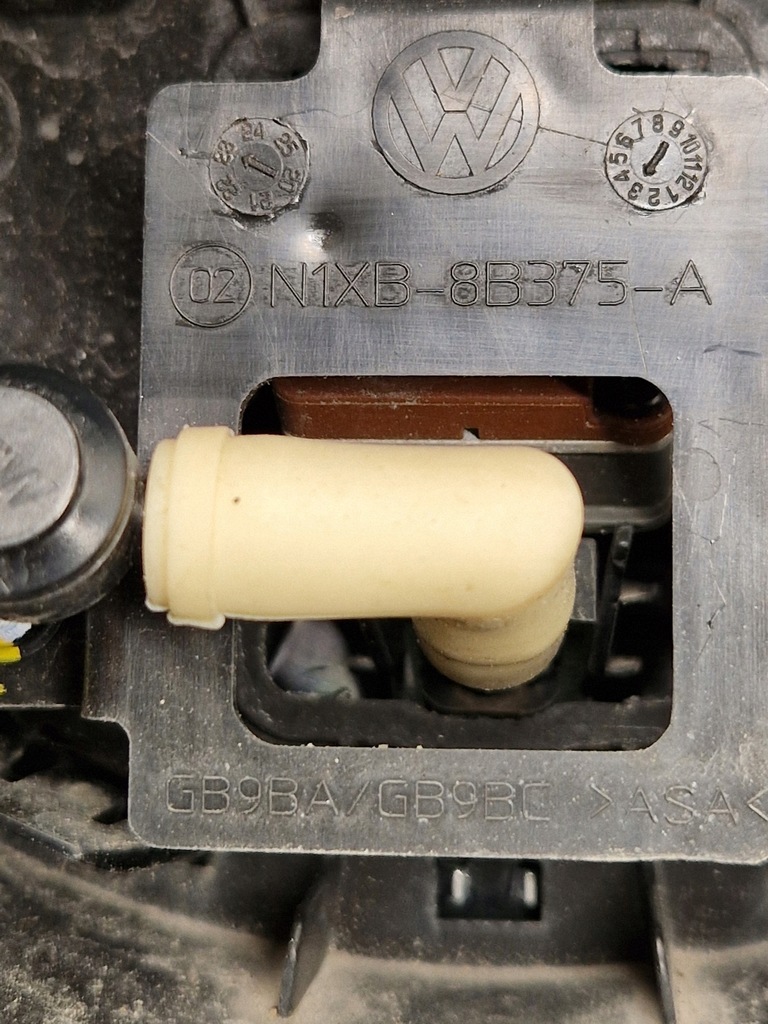 фото №13, Решётка радиатора радиатора решётка радиатора перед vw amarok ii 2hj камера