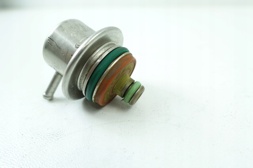 фото №16, Клапан регулировки давления топлива audi 100, 80, a4, a6, a8, allroad,