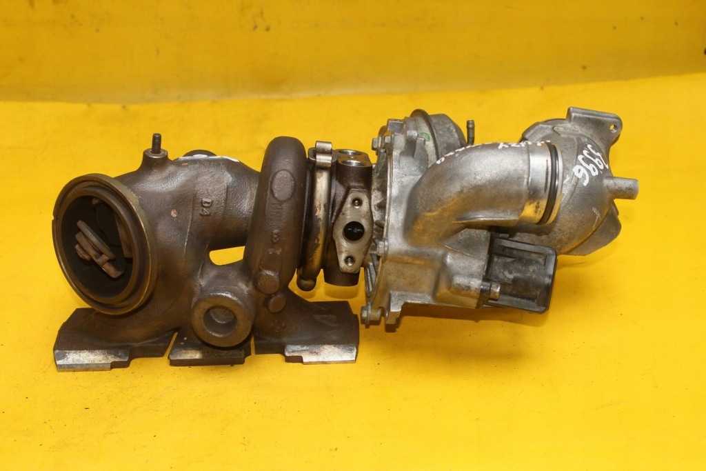 Турбіна права mercedes gle 3.0 bt a2760901480 Недорого