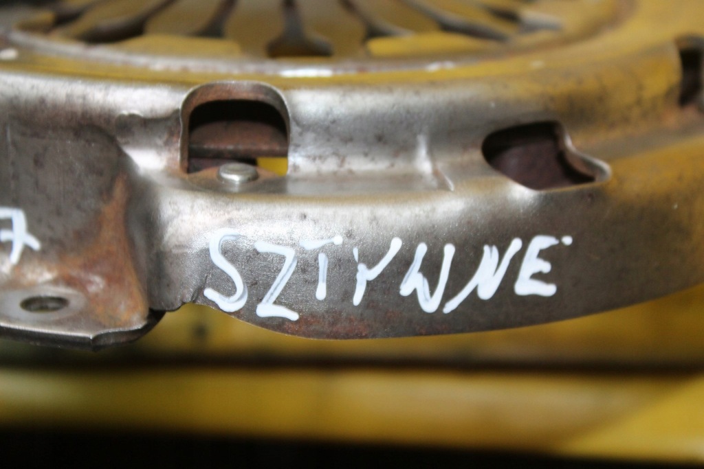 фото №8, Прижим сцепления clio iii 1.2 16v