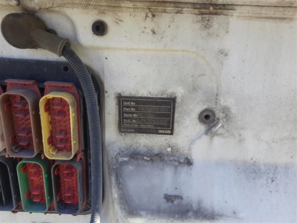 фото №12, Кабіна сидіння iveco euro cargo tector 3.9 170km 1997-2014 білий