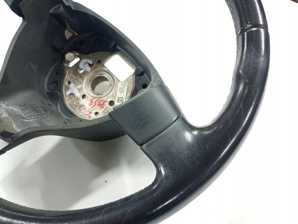 фото №7, Vw golf v + plus воздуховод обшита кожаный руль колесо руля