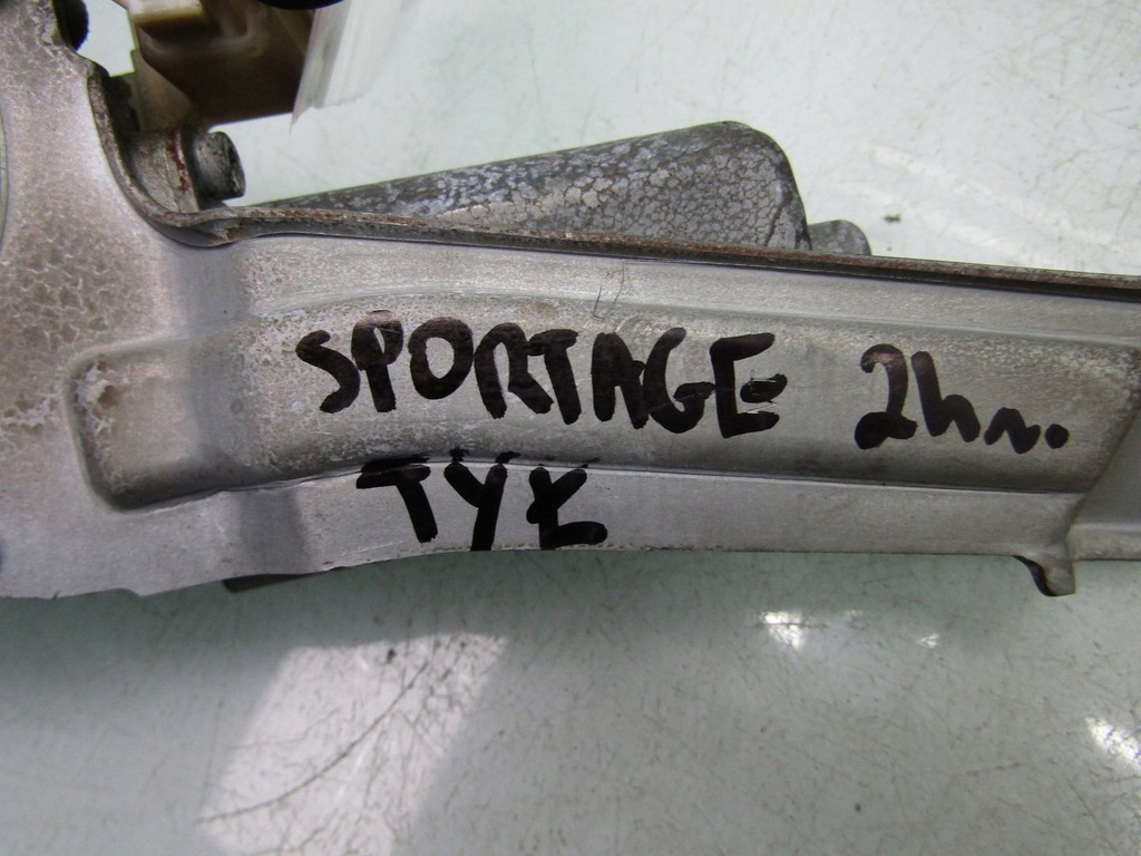 фото №8, Sportage v 24r моторчик задняя задний дворники крышки багажника 98700-r2000