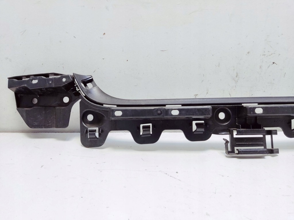 фото №2, Bmw m3 e92 2008 с задний элементы крепёжные