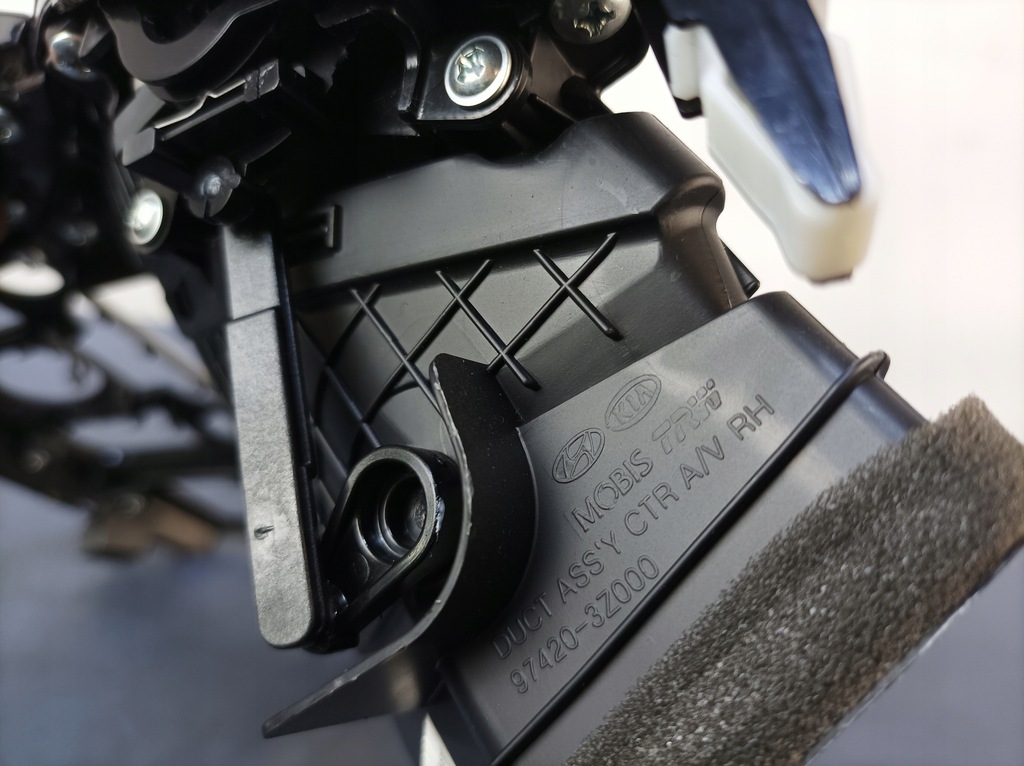 фото №10, Hyundai i40 i lift рамка захист радіо panela кондиціонер