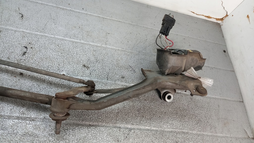 фото №3, Механизм дворник перед renault megane 00r