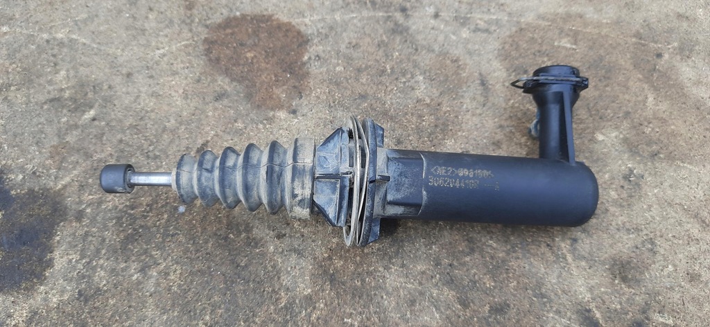 фото №3, Помпа зчеплення rwd задня привід 2.3dci renault master iii 306204410r