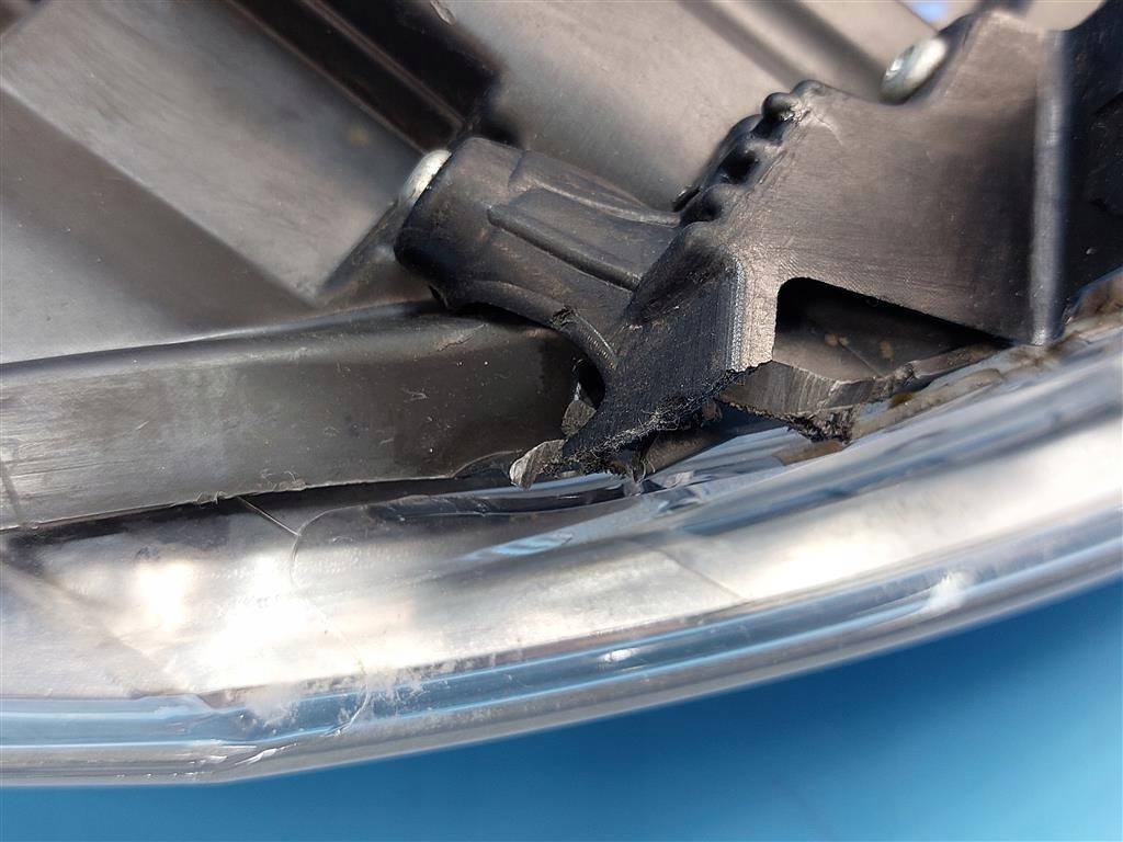 Фара лампа перед левая citroen c5 iii x7 ксенон 89902752 89034934 08-11r Киев