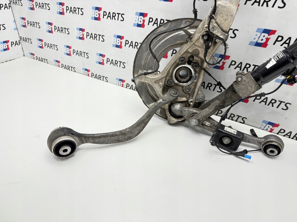 фото №7, Bmw g05 x5 поворотный кулак амортизатор правый перед m-pakiet m50d