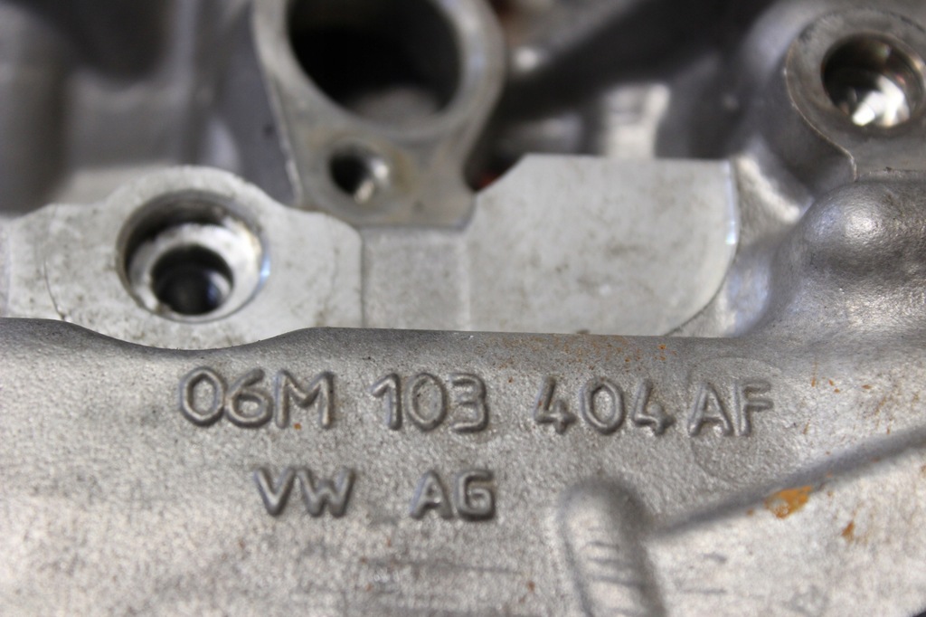 фото №11, Audi rs4 rs5 8w 2.9 3.0 tfsi dec головка комплектна вали права 06m103470h