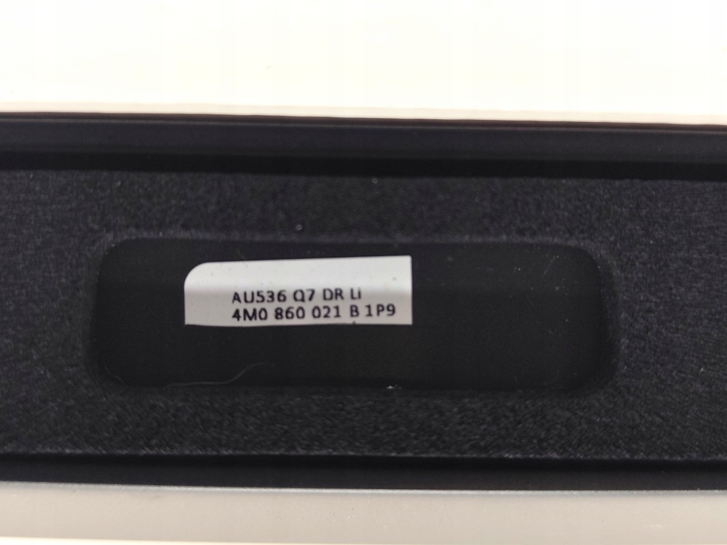 Купить Audi q7 4m рейлинги кровельные чёрный mat комплект 4m0860021b 4m0860022b