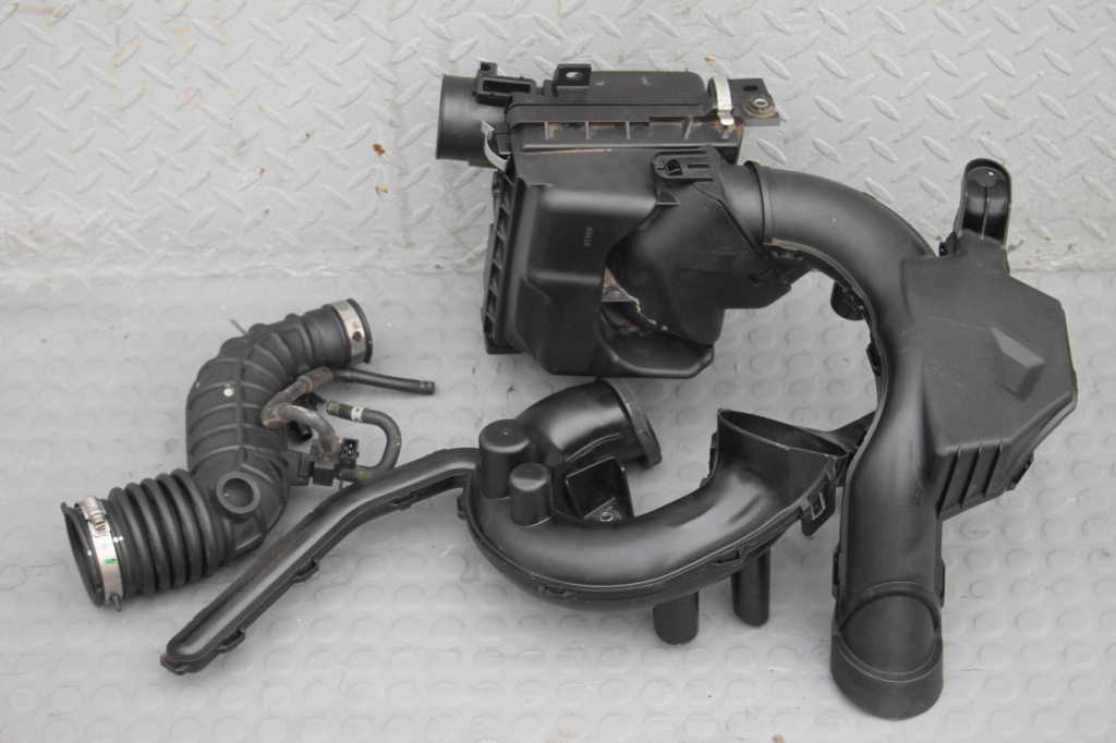 фото №16, Повітрозабірник труба резонатор корпус фільтра nissan juke 1.2 dig-t lift 14-19