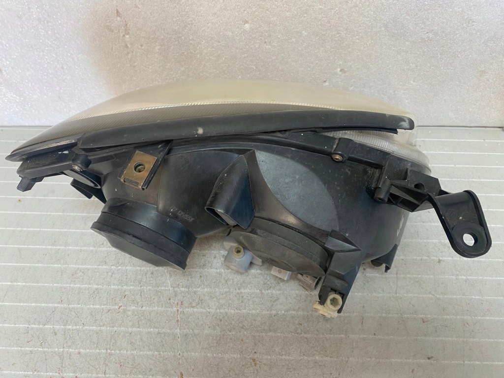 фото №9, Лампа левая передняя nissan almera tino 03- левый перед