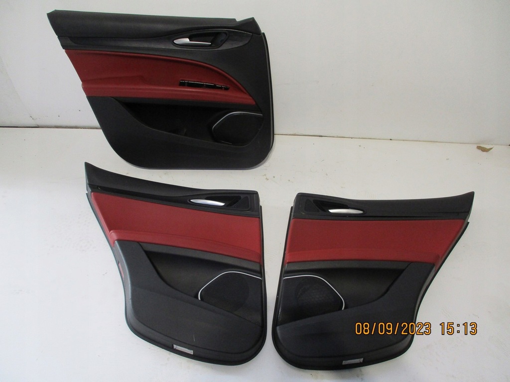 фото №1, Оббивка двері alfa romeo stelvio передні перед