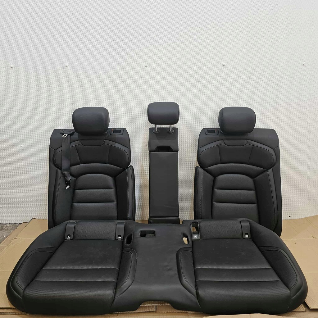 фото №10, Porsche taycan 9j1 сидіння сидіння заднє сидіння салон обшивки підлокітник