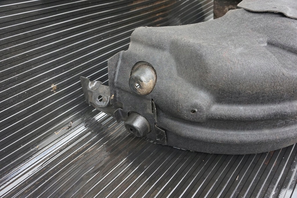 фото №3, Подкрылок левая задние renault megane iv 4