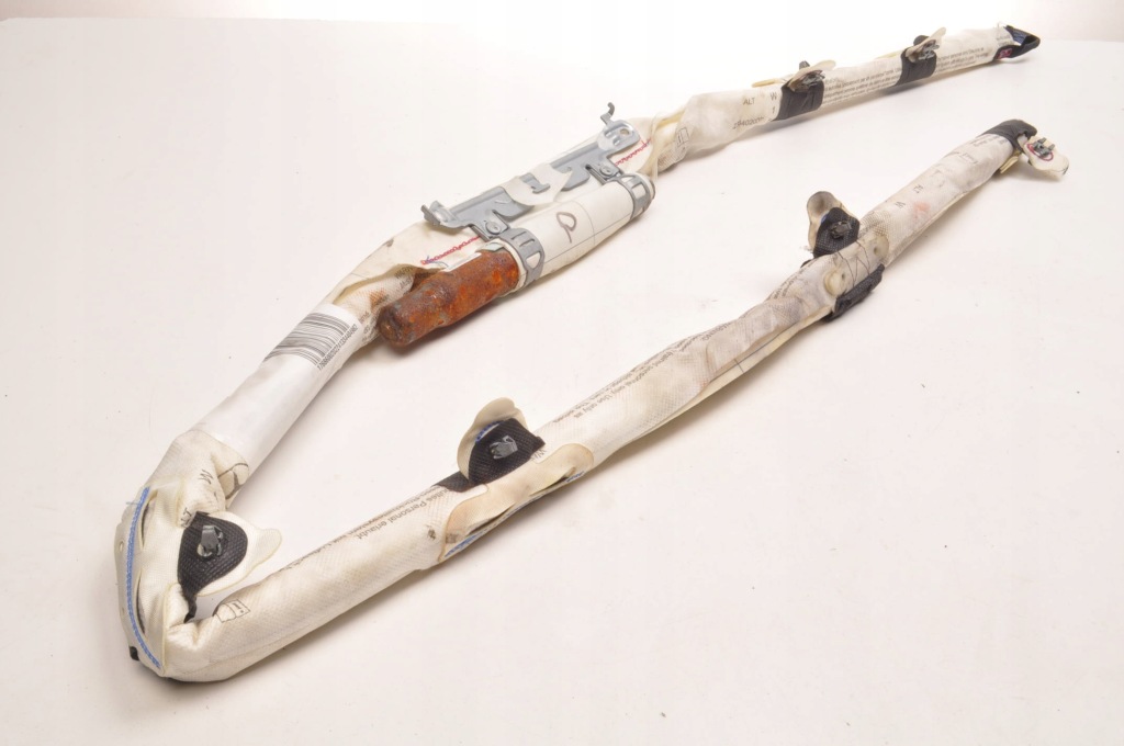 фото №1, Mercedes w176 шторка безопасности подушка безопасности правая 1768600202