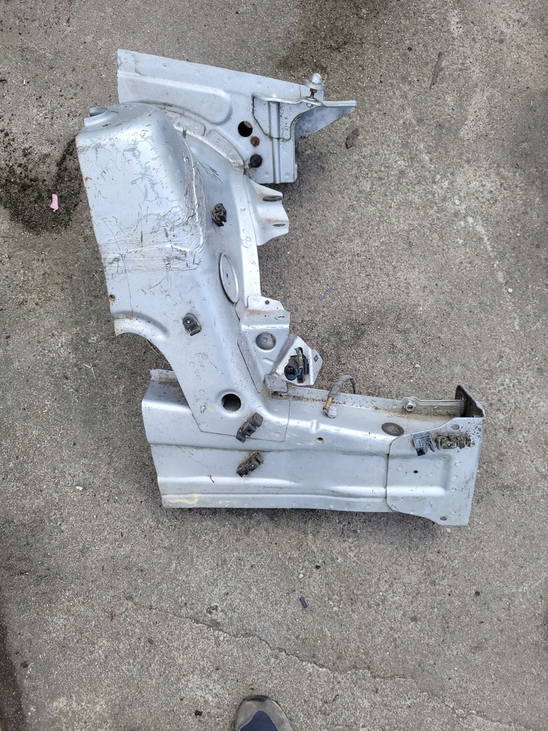 фото №1, Mercedes ml164 -чверть лонжерон зона ліва