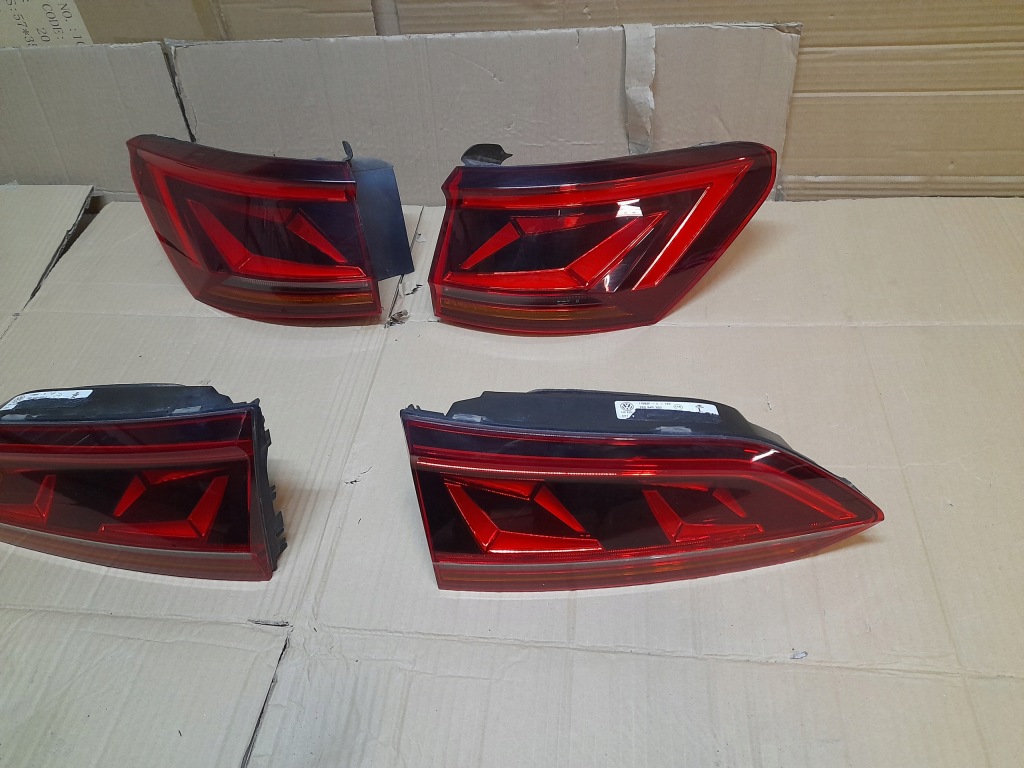 Фары задний led комплект  vw touareg 3 Доставка
