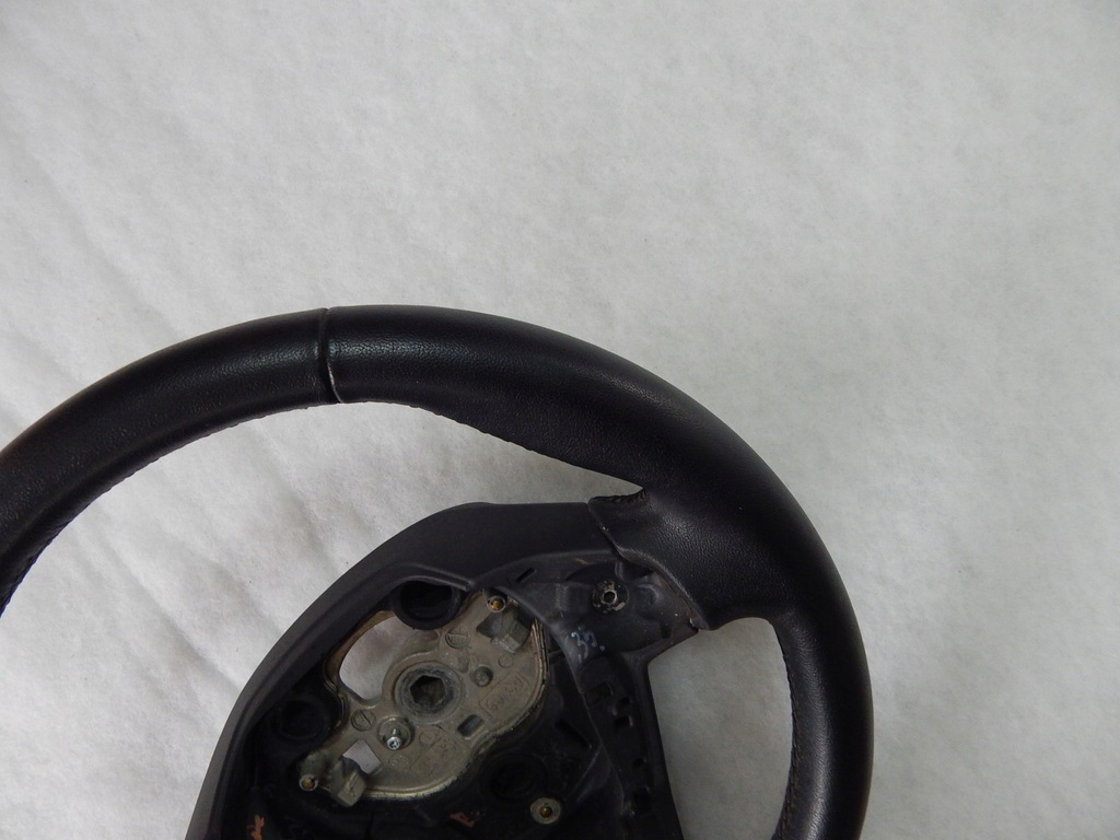 фото №6, Ford b-max - воздуховод кожа oryg bdb