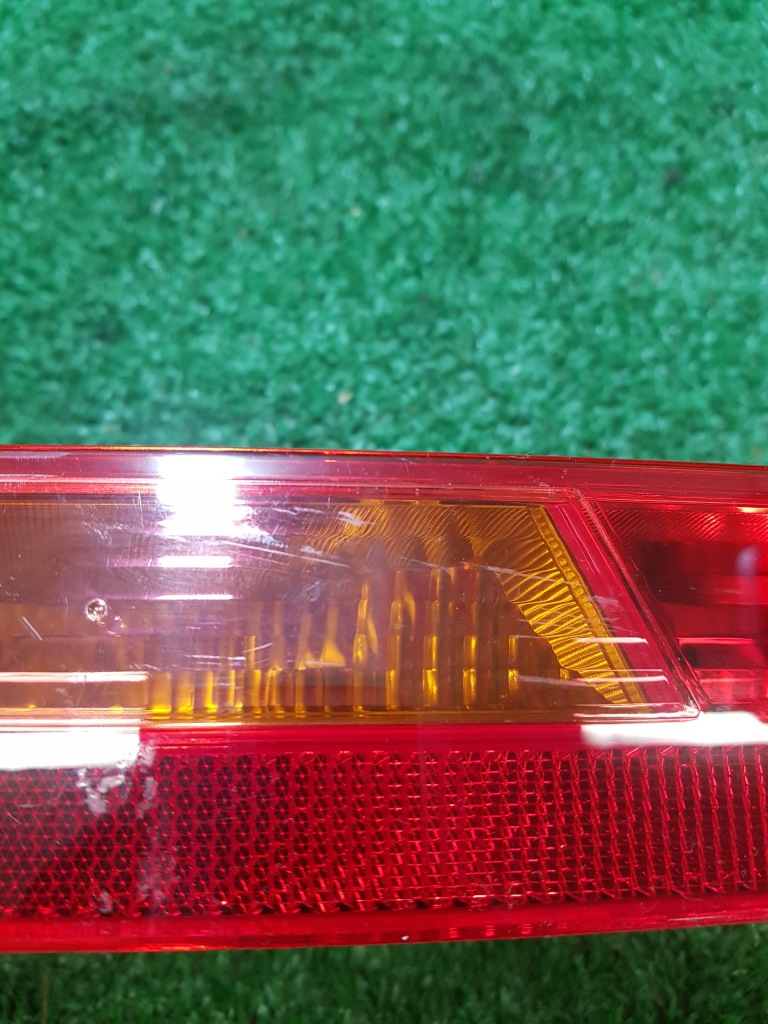 Лампа протитуманна права задня citroen ds-7 2020 9815722880 Київ