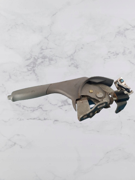 фото №1, Рычаг тормоза ручного toyota yaris verso 01r