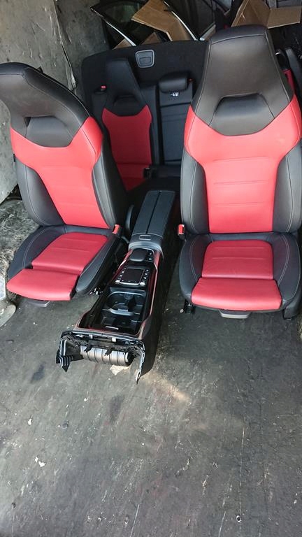 фото №1, Mercedes w177 a35 amg сиденья обивка