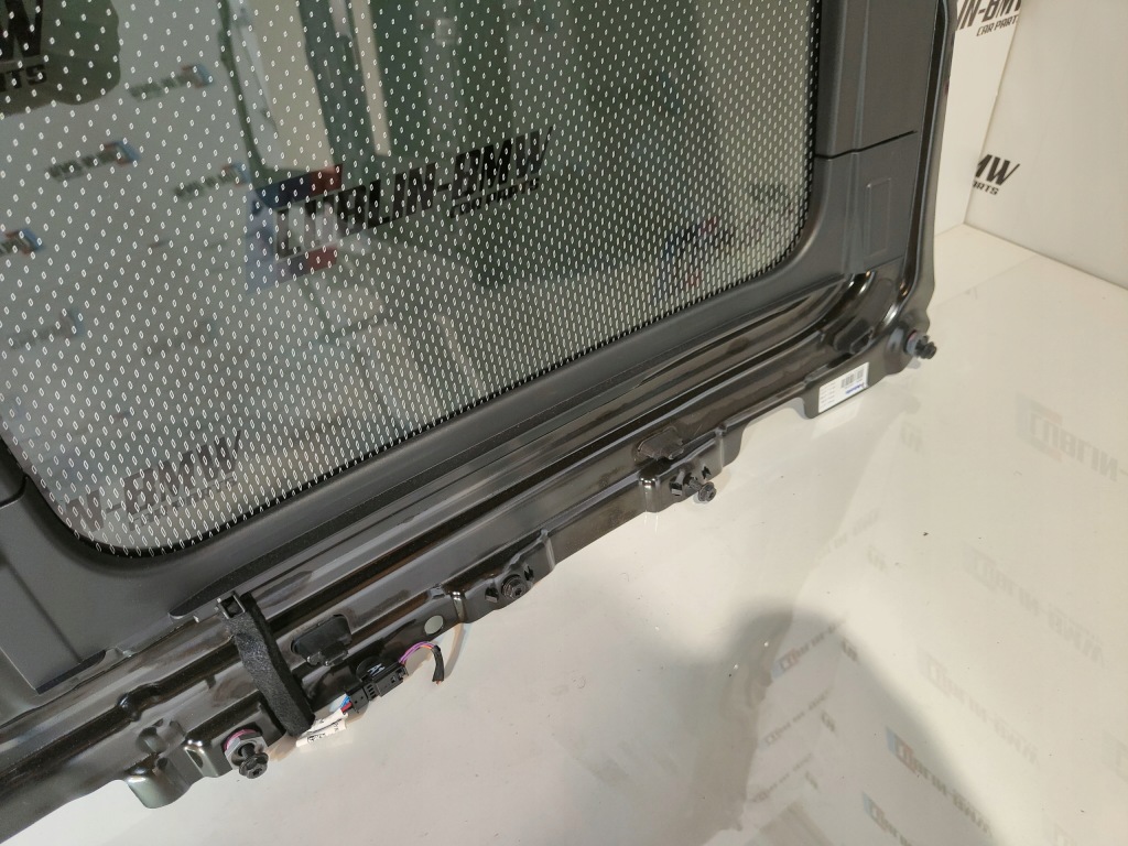 фото №14, Люк стеклянный панорама sky lounge bmw 7 g12