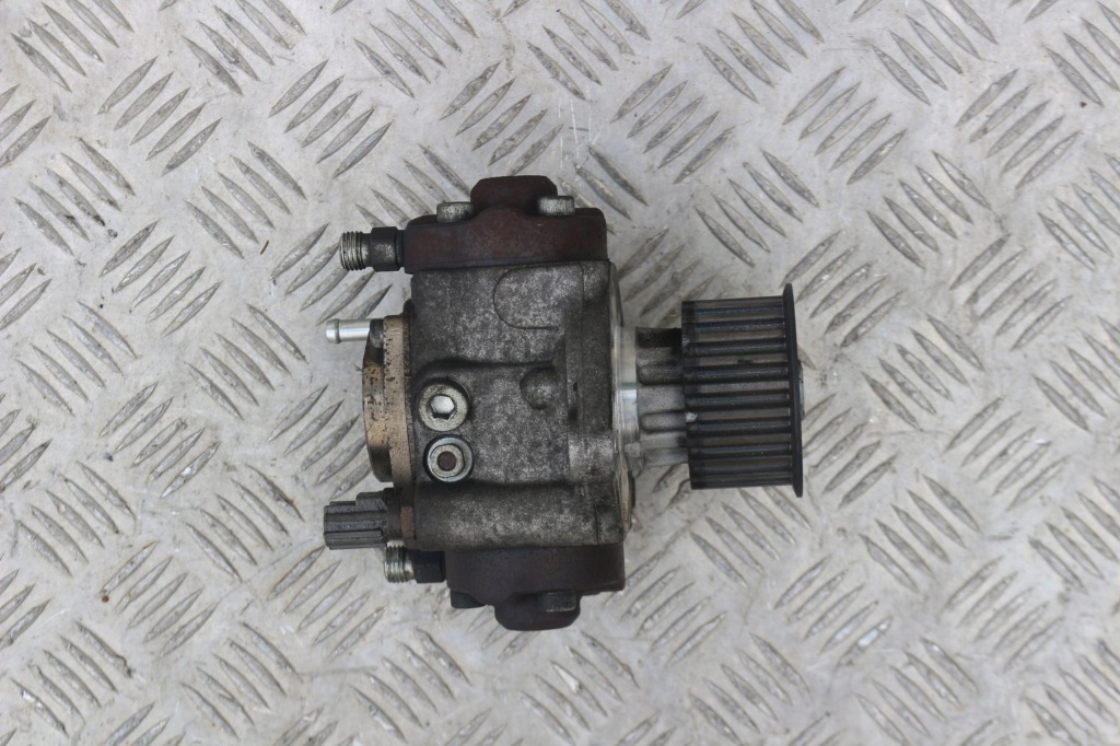 фото №1, Mazda 2.0 citd насос впрыскная 294000-0420