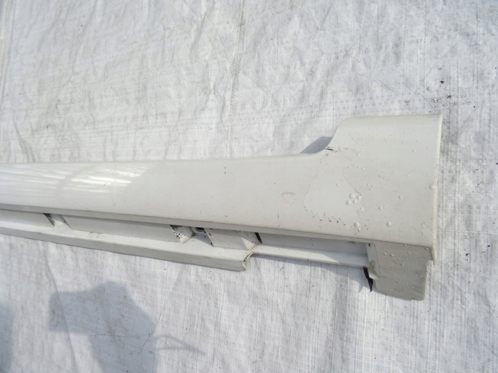 фото №4, Порог молдинг порог правая vw passat b7 sedan kombi