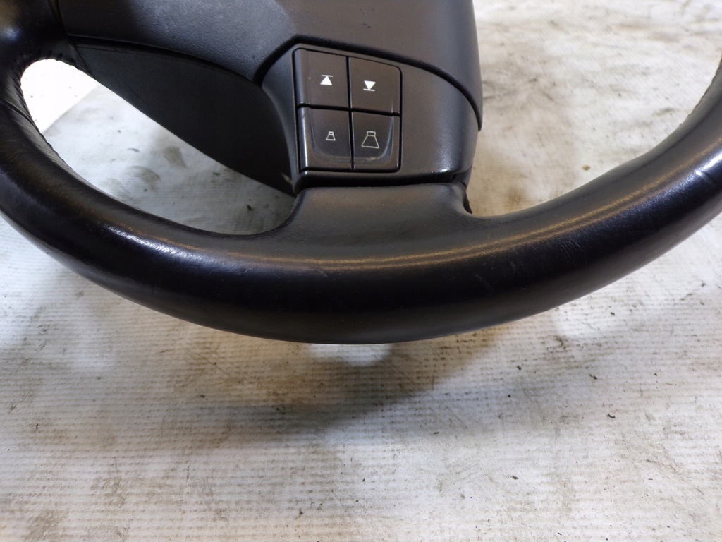 фото №5, Повітропровід з подушка volvo v50 мультифункція шкіра