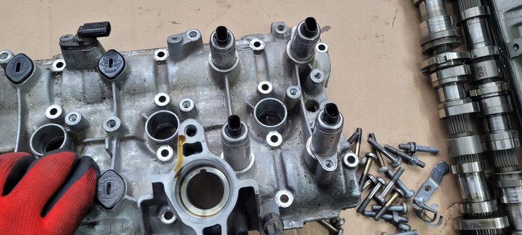 фото №15, S6 c7 4g lift головка левая крышка валы 4.0 tfsi ctg s7 4g