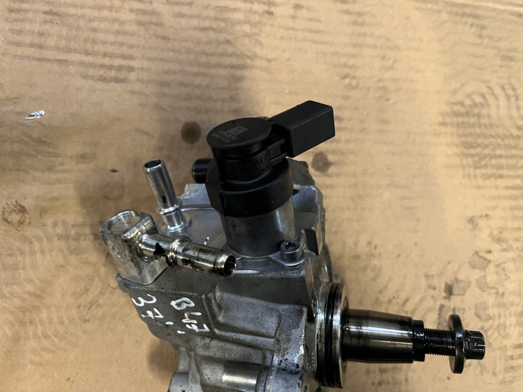 Kompletny система впрыскной bmw b47d20a 2.0 f10 f30 g01 g30 f20 в Украине