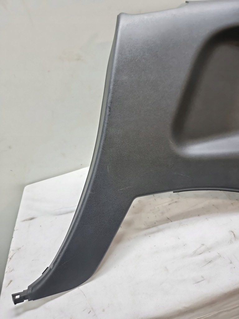 фото №4, Nissan gtr gt-r r35 обшивка оббивка правий задня