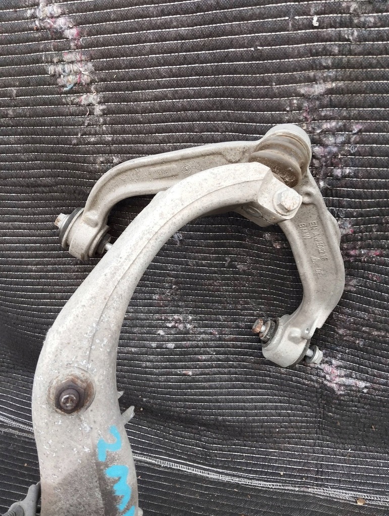 фото №7, Поворотный кулак правая bmw x6m x5m 4.4 e71 e70 амортизатор приводной вал рычаги