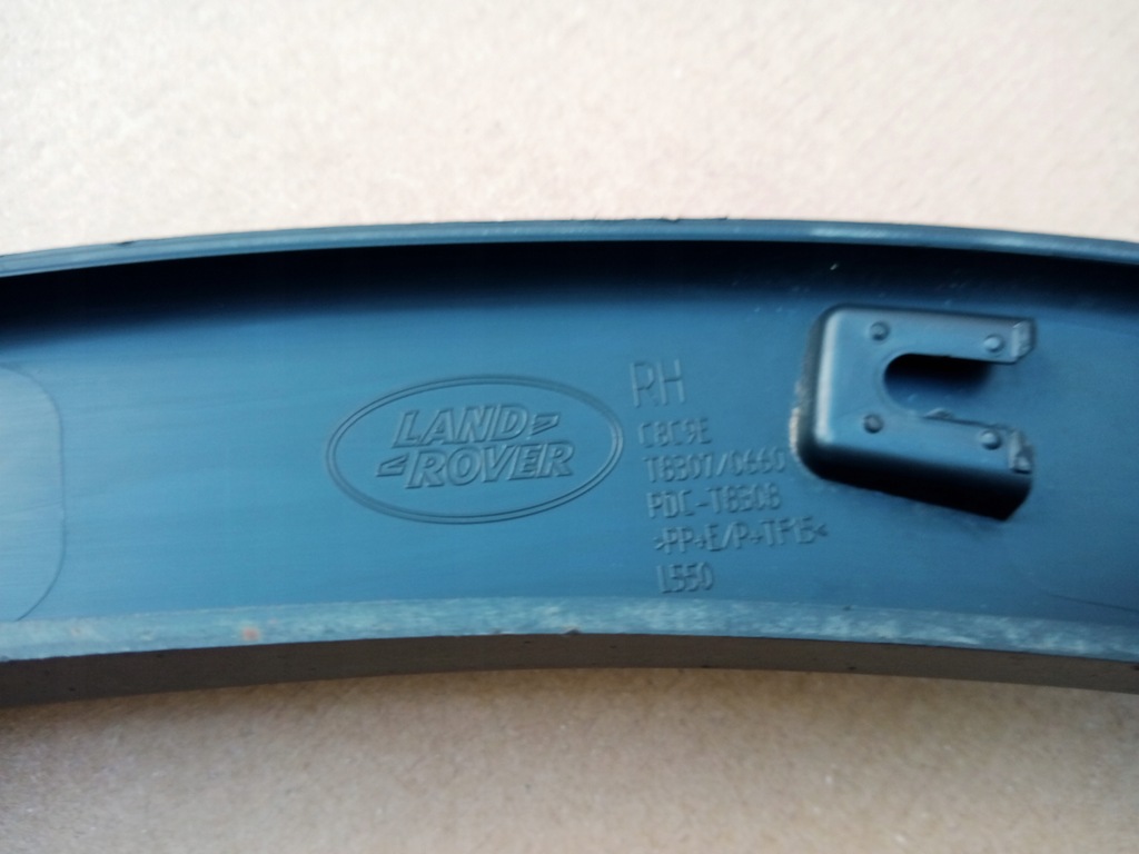 фото №8, Land rover discovery sport l550 правая молдинг крыло