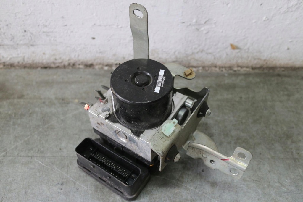 фото №1, Насос abs esp mitsubishi asx 2010- 1.8 4670a298