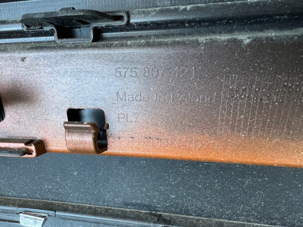 фото №8, Бампер задня задній seat ateca 575 16- + спойлер