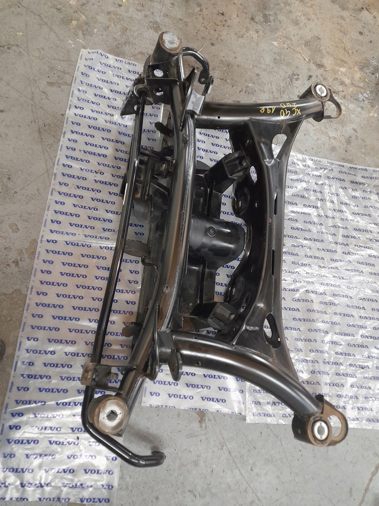 фото №9, Подрамник подрамник задняя 2wd volvo xc40 2019r w-wa